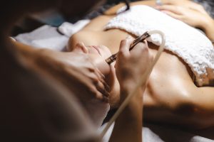 Common Laser Hair Removal Myths Dispelled